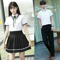 校服
